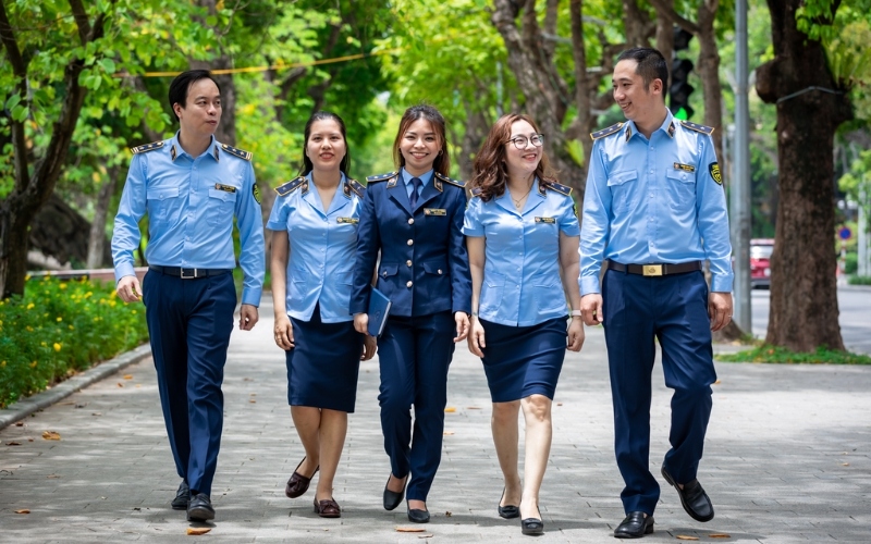 Đồng phục quản lý thị trường tạo sự đồng bộ và chuyên nghiệp