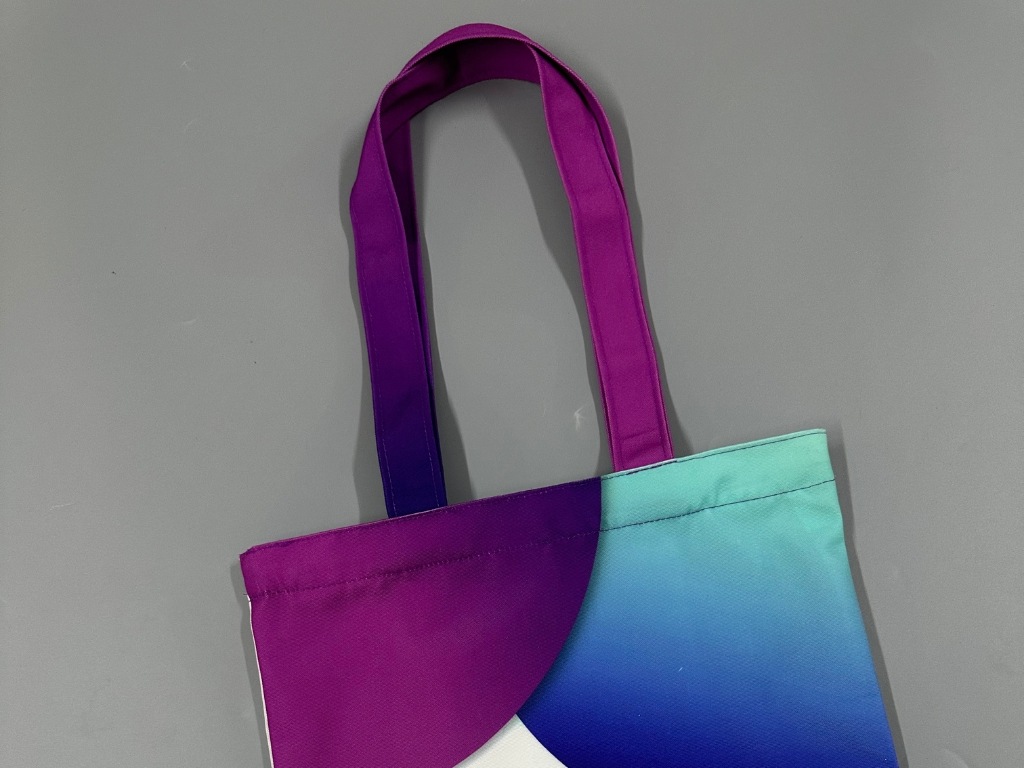 Quai túi vải canvas cần phải được may kỹ lưỡng, chắc chắn