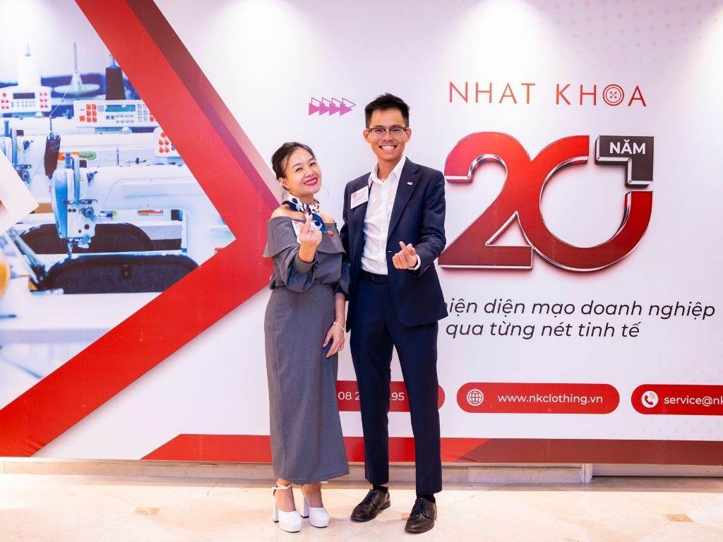 Nhất Khoa giúp bạn chọn đồ nam công sở