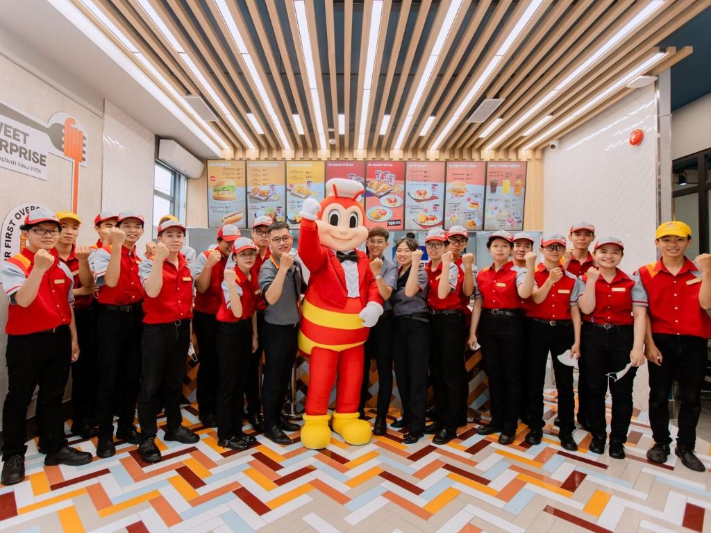 Mũ lưỡi trai đồng phục có kiểu dáng phù hợp với cả nam và nữ