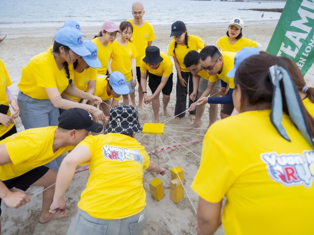 Slogan team building là chất xúc tác giúp gắn kết các thành viên trong đội