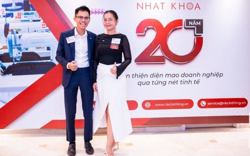 Nhất Khoa Uniform nhận may in đồng phục du lịch in slogan theo yêu cầu