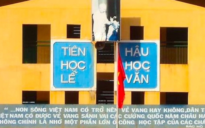 Các câu khẩu hiệu trong trường học mang ý nghĩa rèn luyện đạo đức