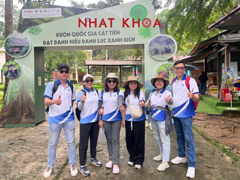 Áo đồng phục làm từ vải Eco-Café do Nhất Khoa Uniform sản xuất cho đối tác