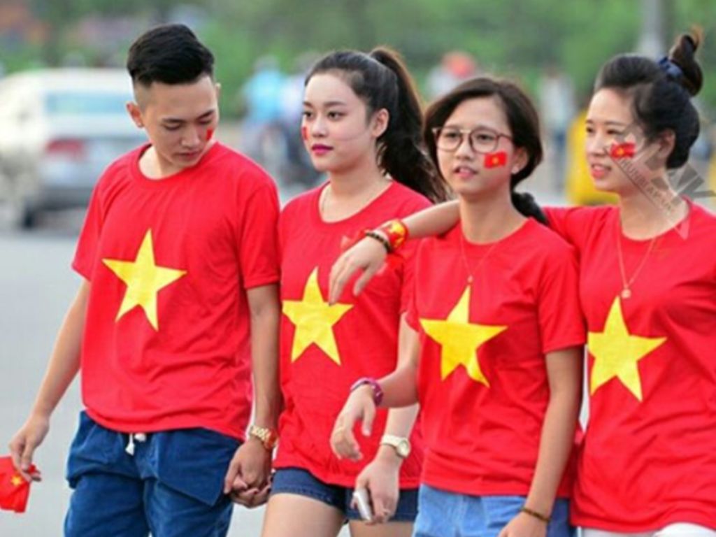 Chọn sai trang phục gây bất tiện cho bạn