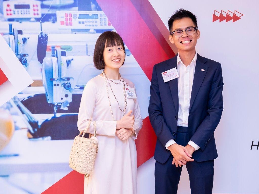 Nhất Khoa cùng bạn tìm hiểu về cách vẽ cờ Việt Nam