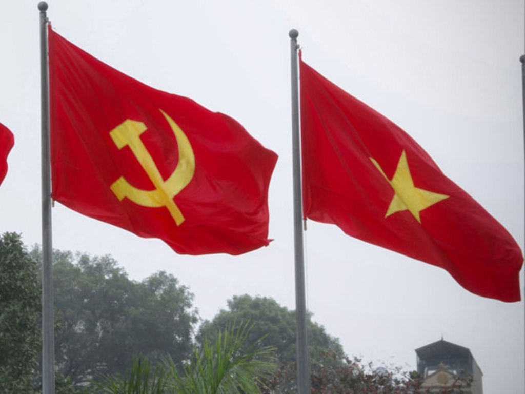 Cờ Đảng là biểu tưởng thiêng liêng của Đảng Cộng sản Việt Nam