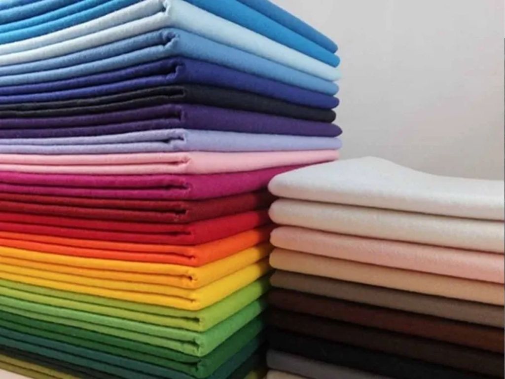 Chất liệu chính là linh hồn của bộ đồng phục