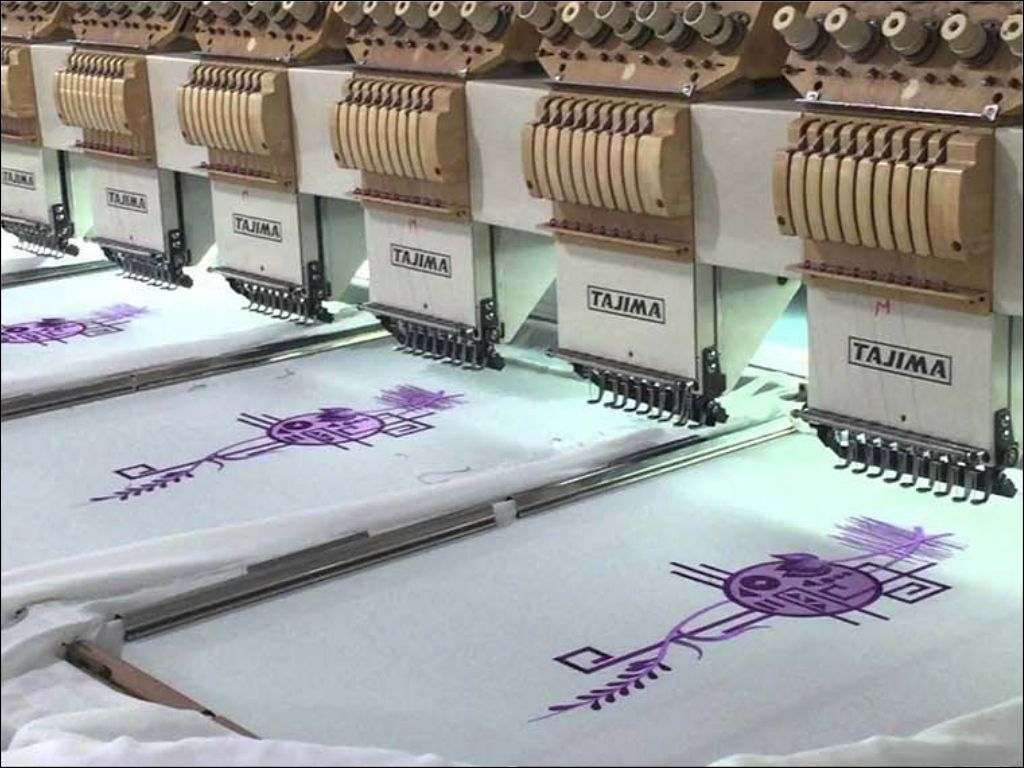 Thêu logo vi tính thường được ưa chuộng vì sự sang trọng và bền bỉ