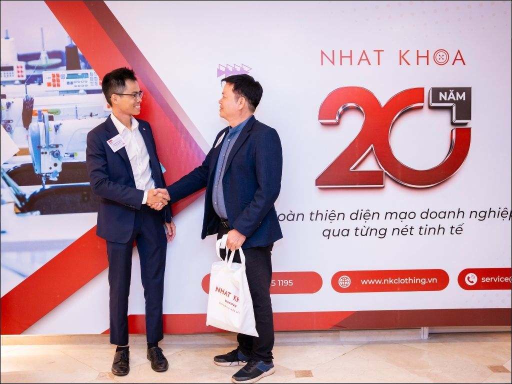 Nhất Khoa giúp bạn chọn may đồng phục spa