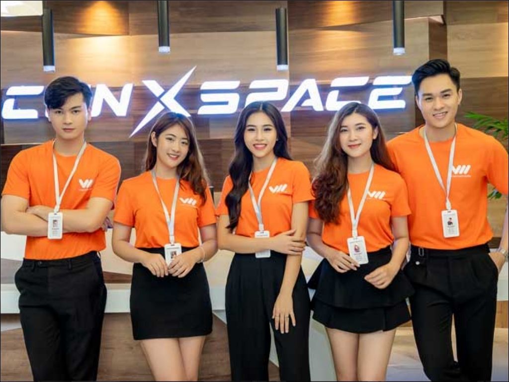 Áo thun đồng phục cổ tròn là mẫu may đồng phục phổ biến nhất