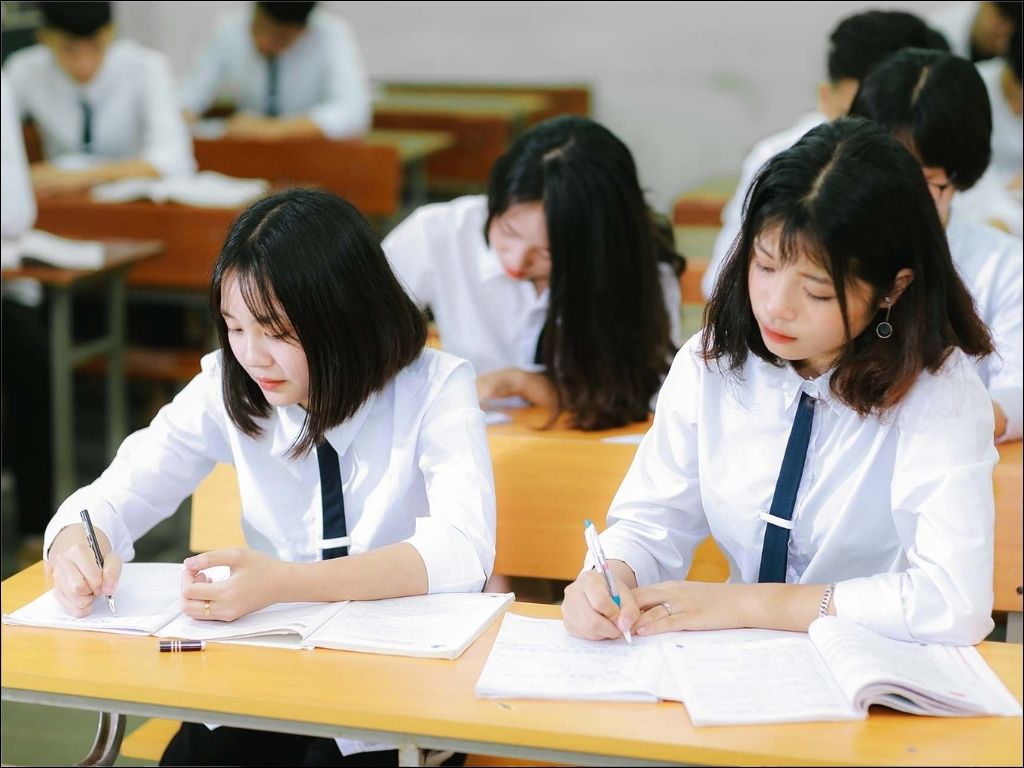 Chất liệu tốt giúp bạn thoải mái khi mặc trang phục