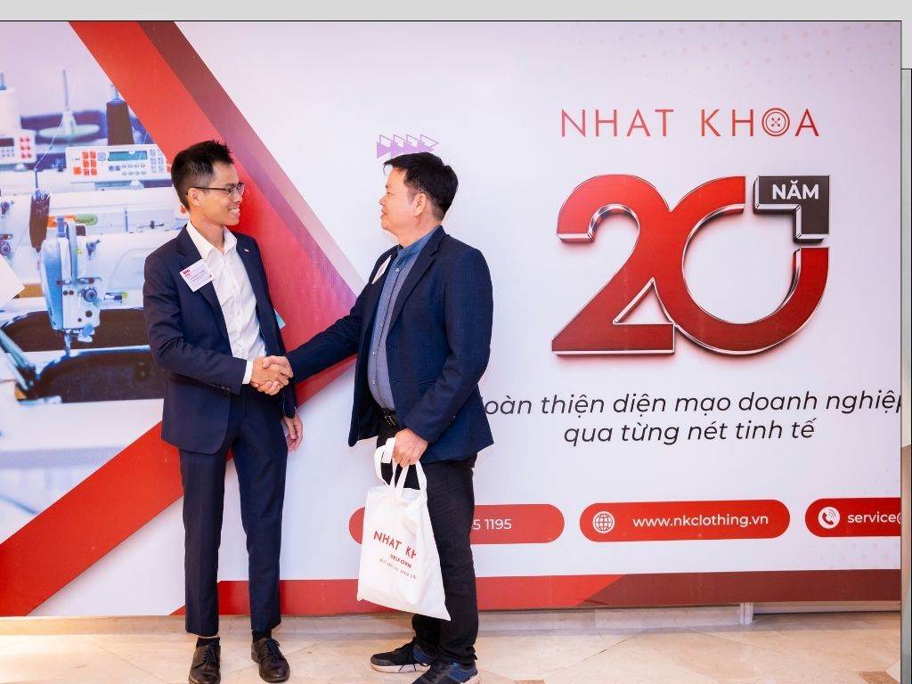 Nhất Khoa giúp bạn chọn xưởng may đồng phục ở Hà Nội