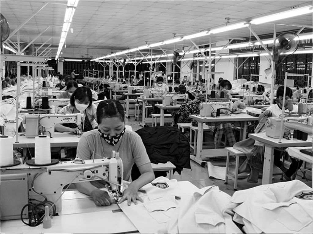 Xưởng may Ngọc Anh nổi bật với khả năng đáp ứng nhanh