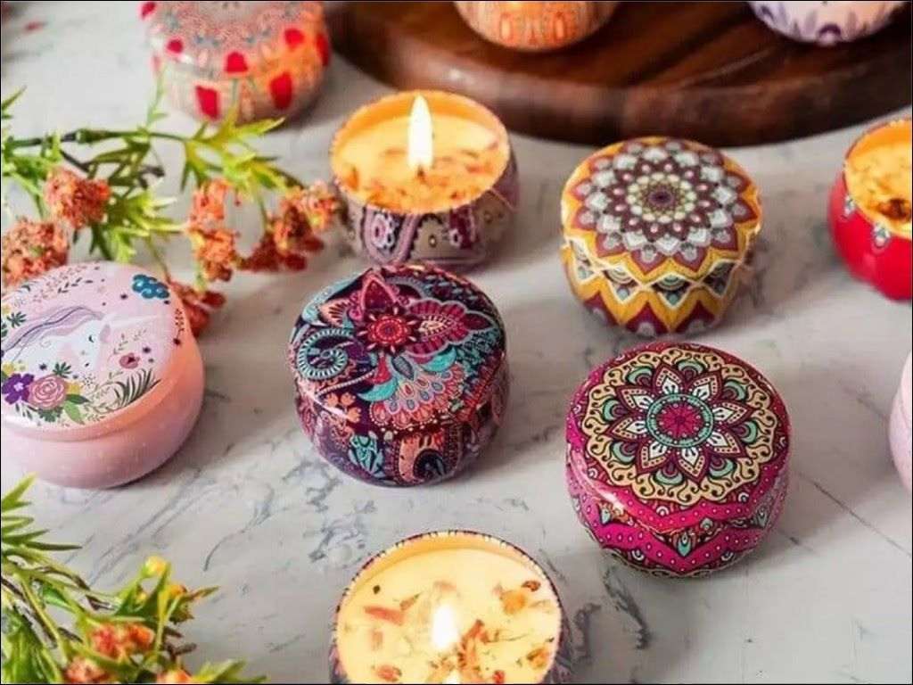 Một bộ quà tặng gồm nến thơm