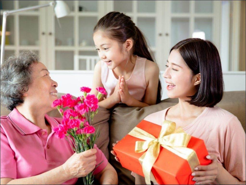 Cả hai ngày đều là dịp để tôn vinh những người phụ nữ tuyệt vời