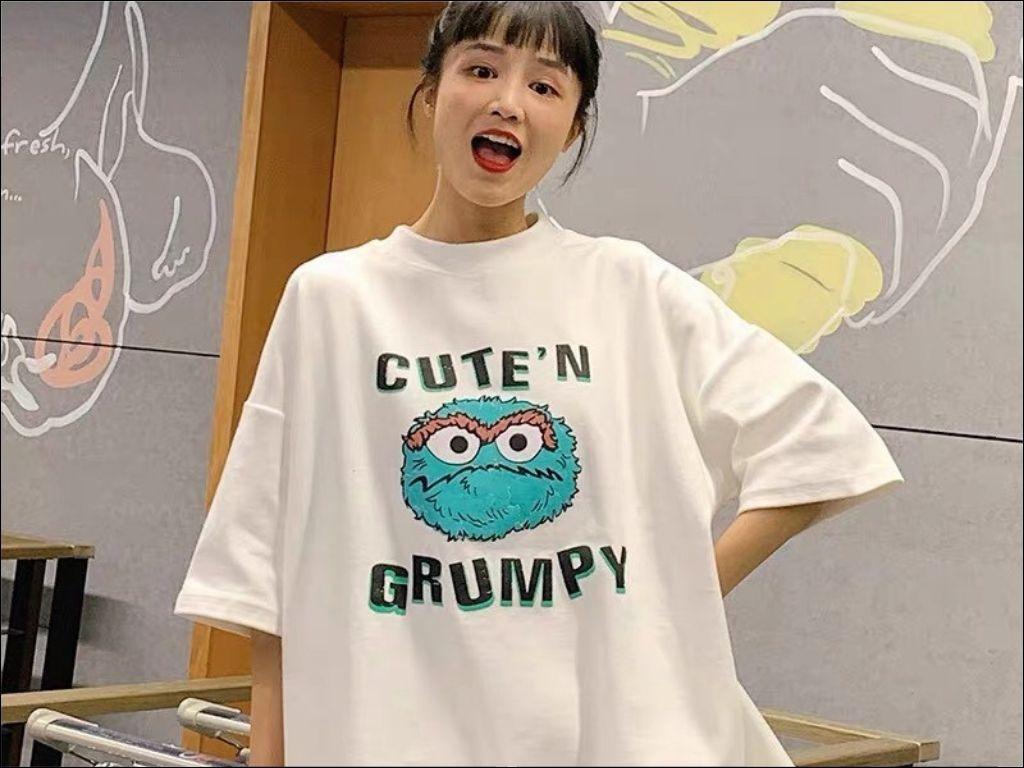 Áo thun, túi tote hay nón đều là vật dụng hữu ích trong cuộc sống