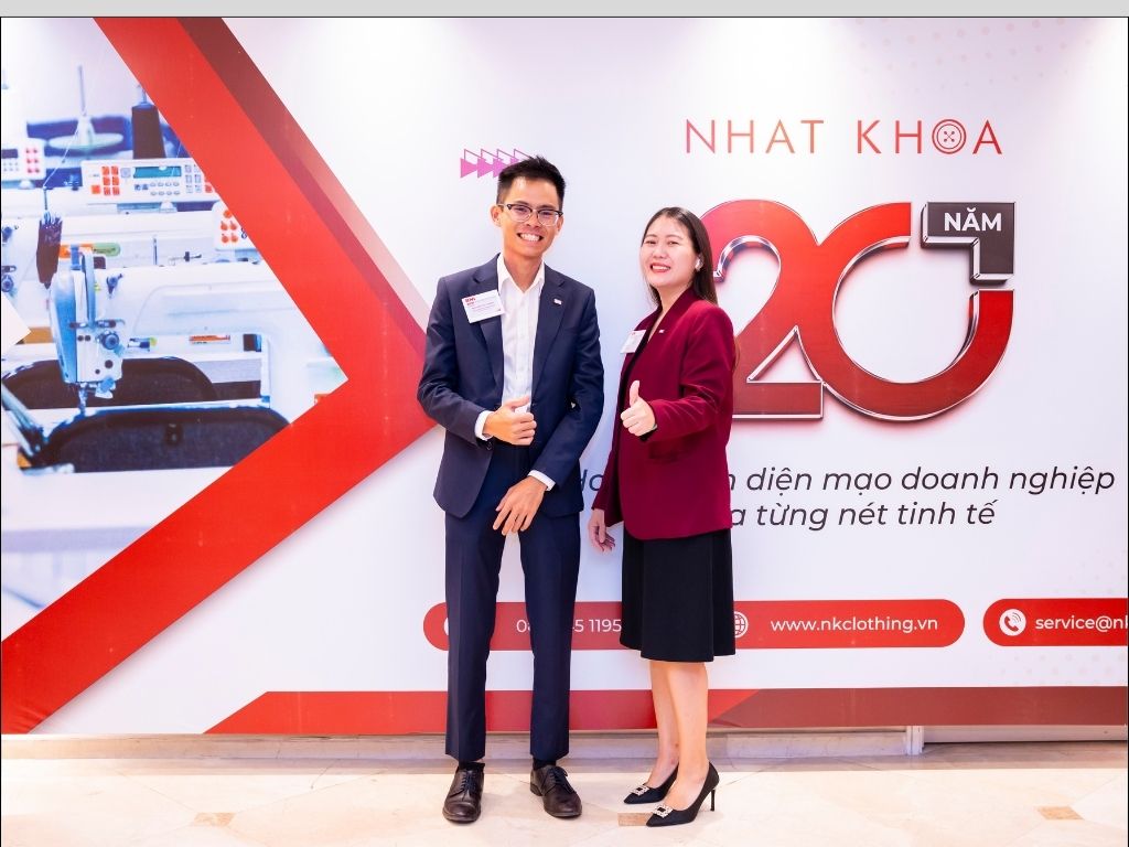 Nhất Khoa giúp bạn chọn quà tặng 20 10