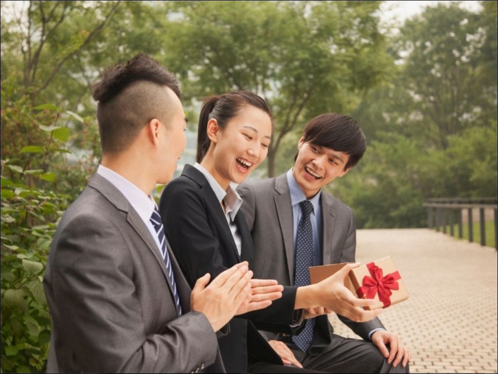 Một chiếc áo được thiết kế riêng mang nhiều giá trị đặc biệt