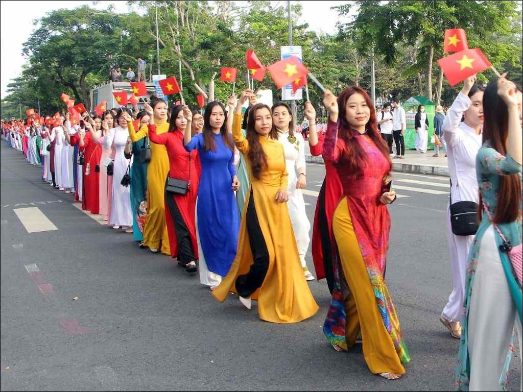 Một chiếc áo được thiết kế riêng mang nhiều giá trị đặc biệt