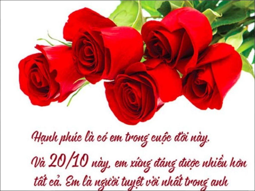 Chiếc áo mang thông điệp và thiết kế dành riêng cho cô ấy