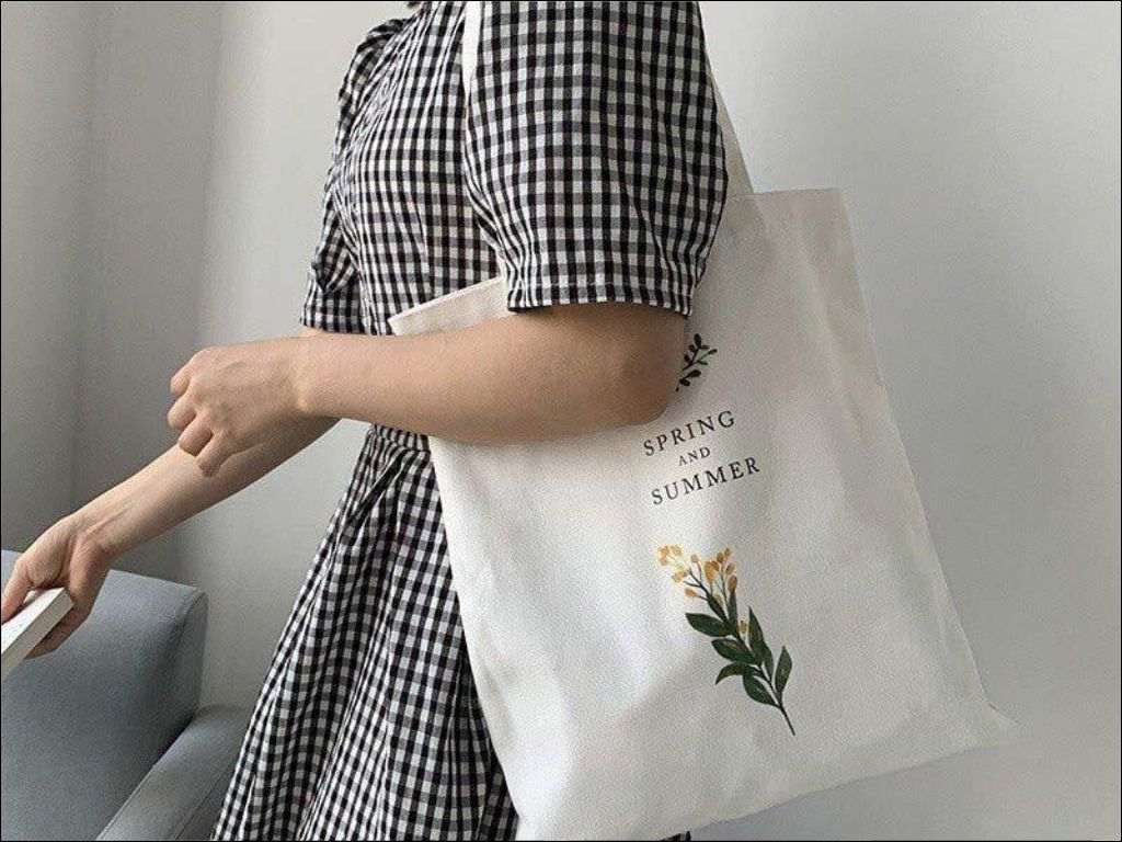 Một chiếc Túi Canvas tiện dụng sẽ là người bạn đồng hành của vợ