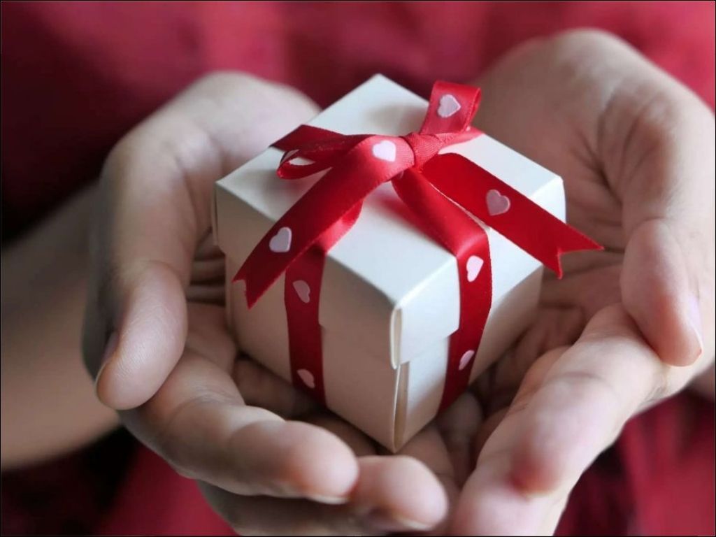 Bạn nên biến một lời chúc thoáng qua thành một vật kỷ niệm