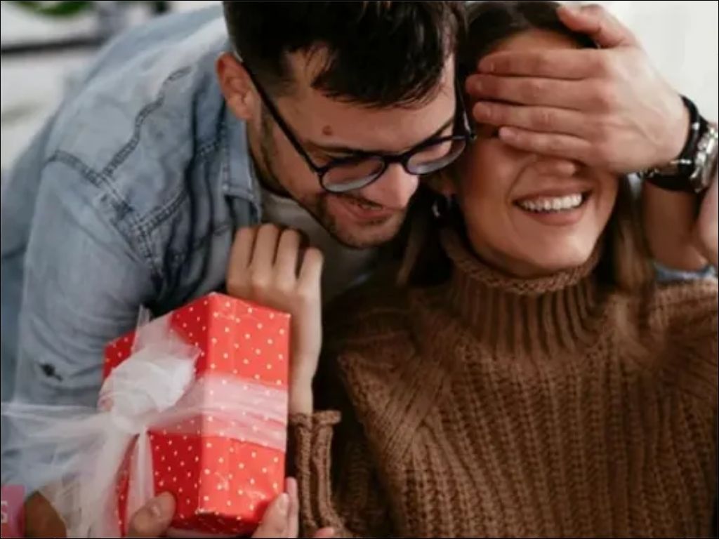 Bạn có thể lồng ghép để in lên áo sẽ trông đẹp hơn