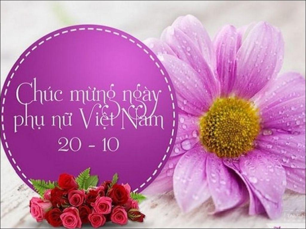 Bạn có thể lồng ghép hình chúc mừng để in lên áo trông đẹp hơn