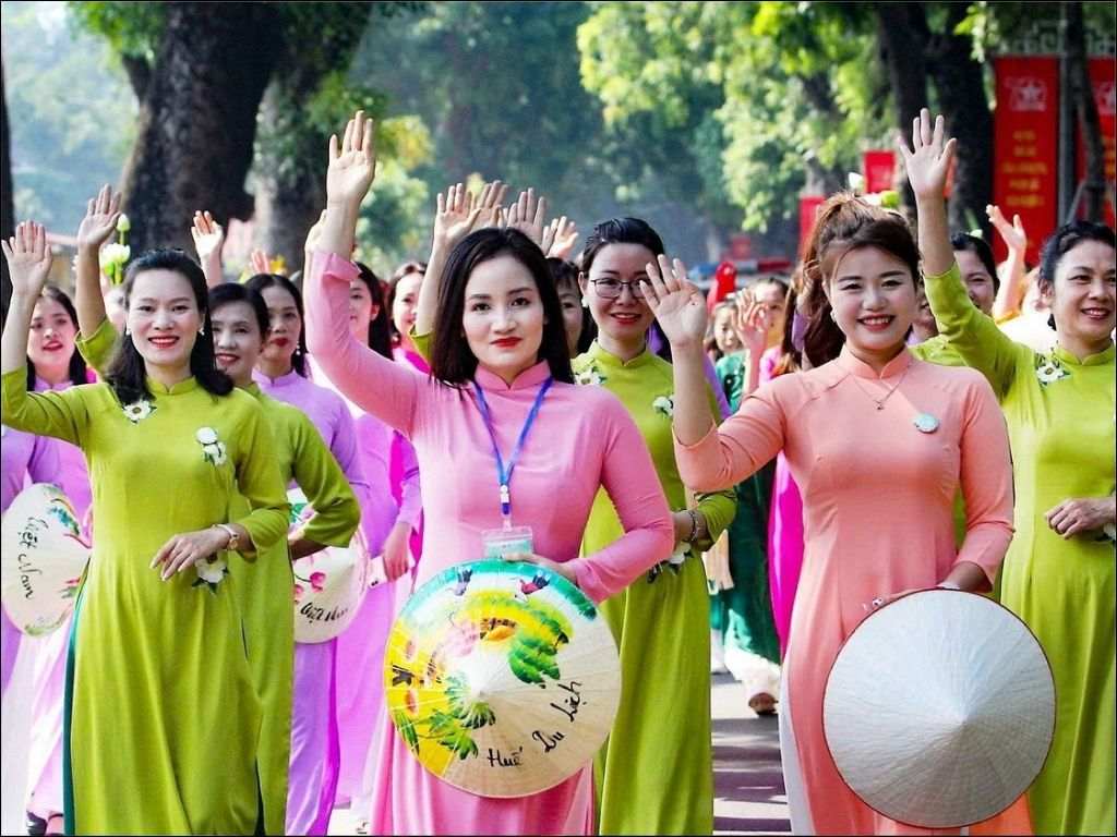Ngày Phụ nữ Việt Nam 20/10/2021