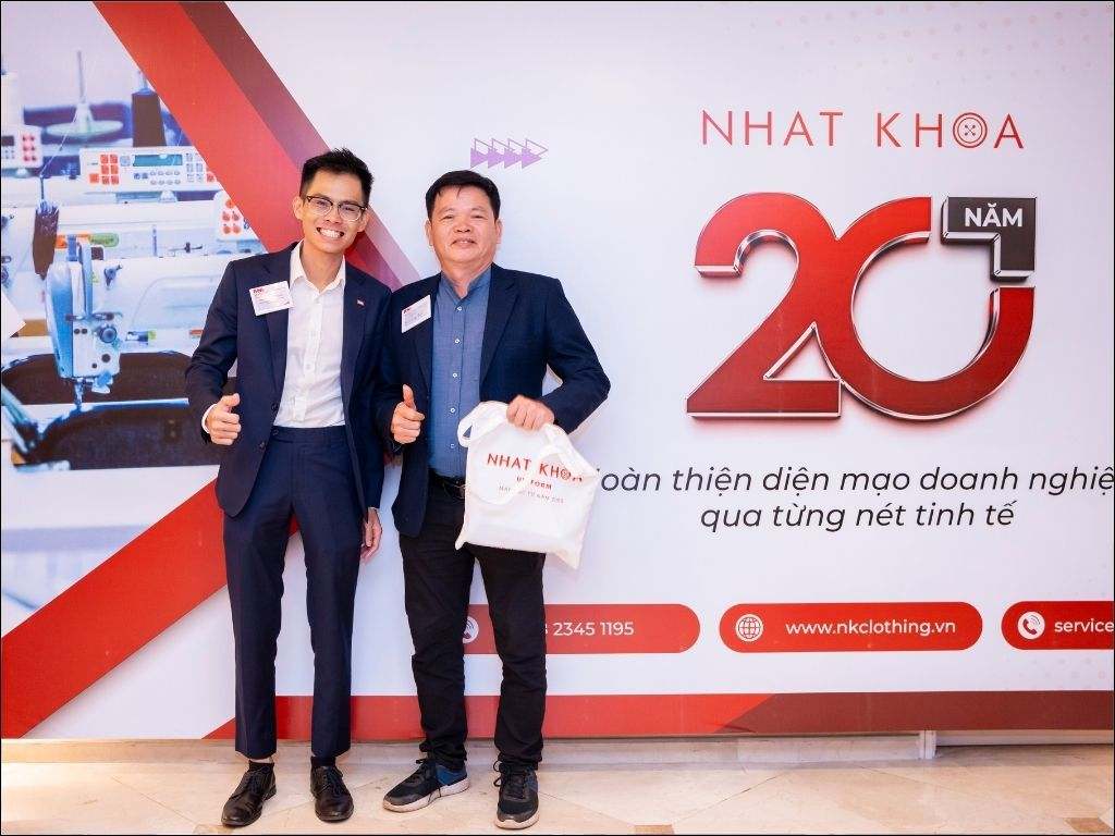 Nhất Khoa giúp bạn chọn quà tặng 20 10 ý nghĩa