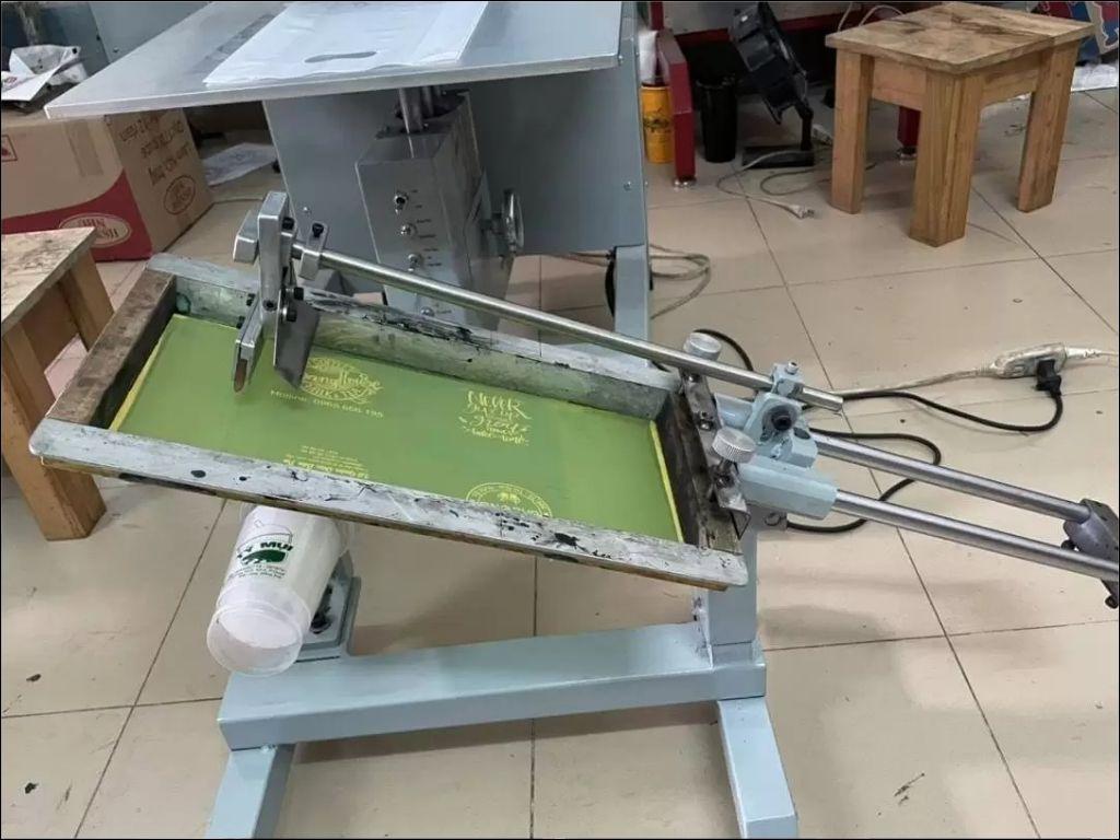 Dịch vụ in hình lên áo sẽ giúp bạn tạo ra một món quà bất ngờ