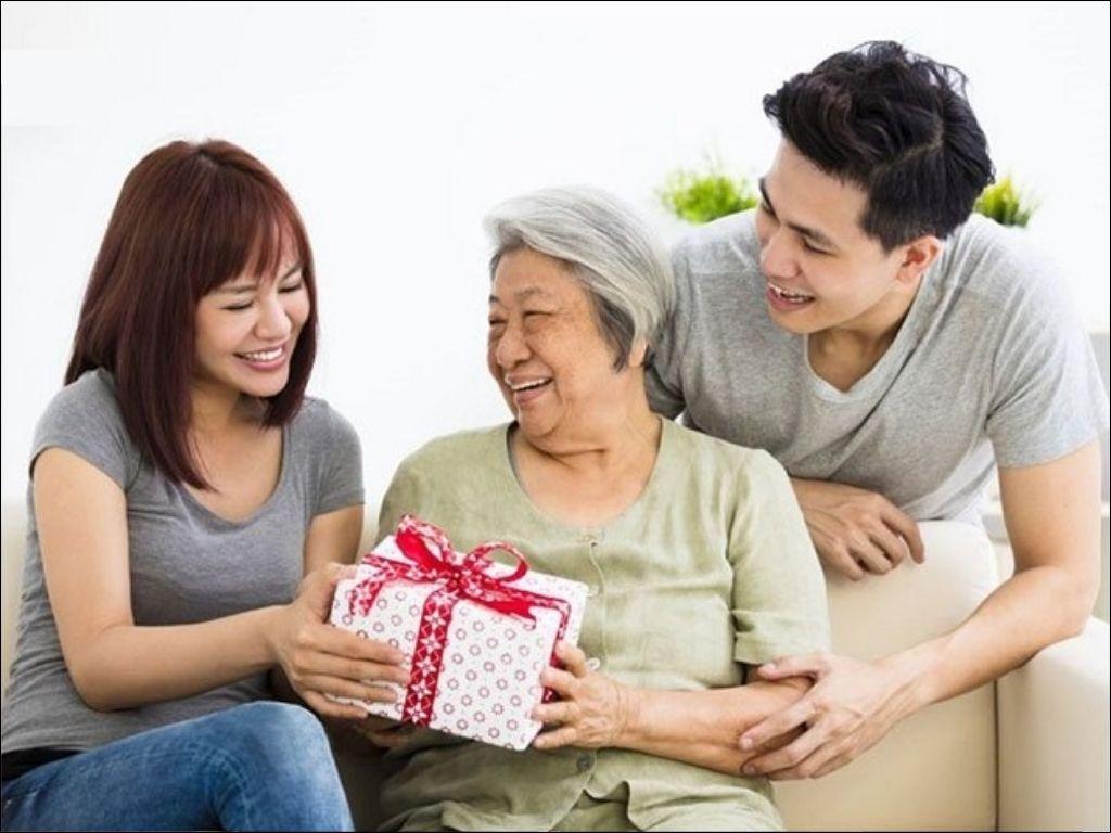 Bạn có thể thiết kế một bộ Áo Thun Cổ Tròn cho cả gia đình