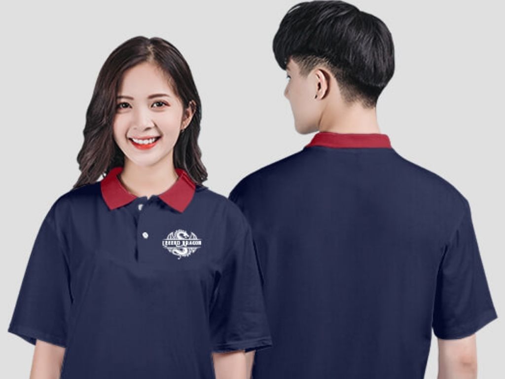 Mẫu áo lớp polo có thiết kế cổ bẻ đặc trưng