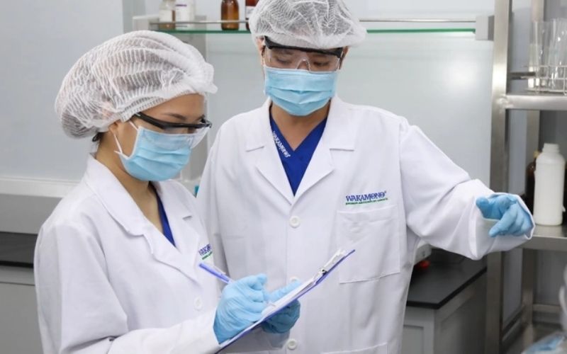 Tay áo cần được may dài và có bo chun ở cổ tay