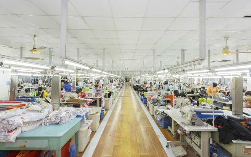 Một xưởng may chuyên nghiệp sẽ có quy trình làm việc rõ ràng