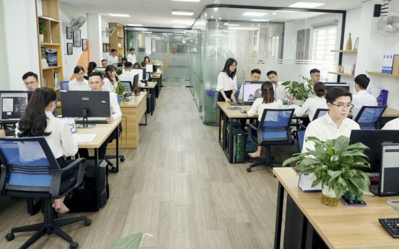 Công sở là gì? Câu trả lời là nơi làm việc chính thức của các cơ quan, doanh nghiệp, tổ chức