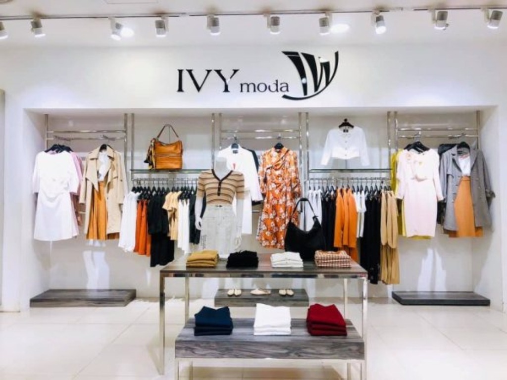 Mua đồ công sở nữ ở đâu đẹp TPHCM? IVY moda là một lựa chọn tuyệt cho các quý cô