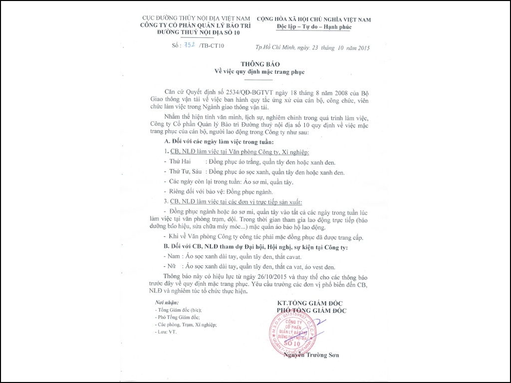 Việc ban hành quy định trang phục công sở bằng văn bản giúp tạo sự minh bạch