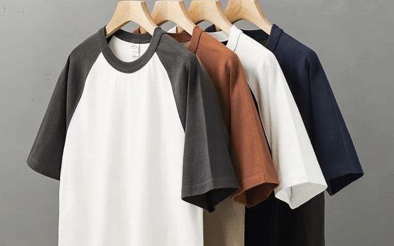 Mẫu áo thun Raglan mang phong cách thể thao