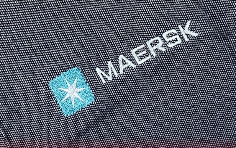 Logo sao biển Maersk được Nhất Khoa thể hiện bằng kỹ thuật thêu vi tính