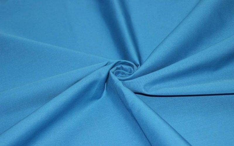 Chất liệu phù hợp cho lớp này là thun lạnh