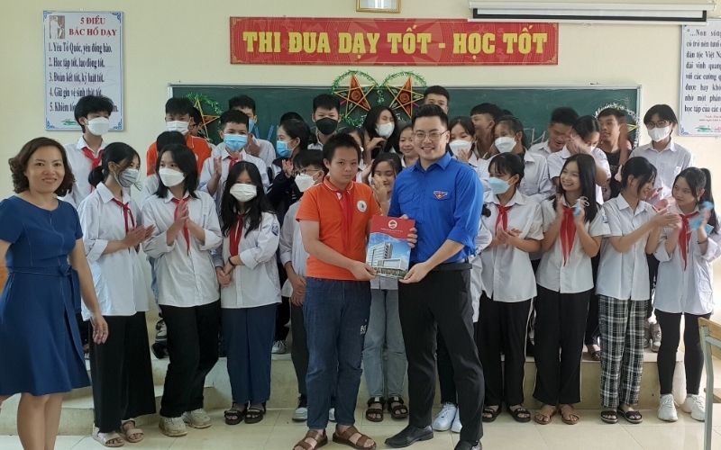 Quà truyền thống dễ tìm, dễ tặng và thể hiện được sự trang trọng