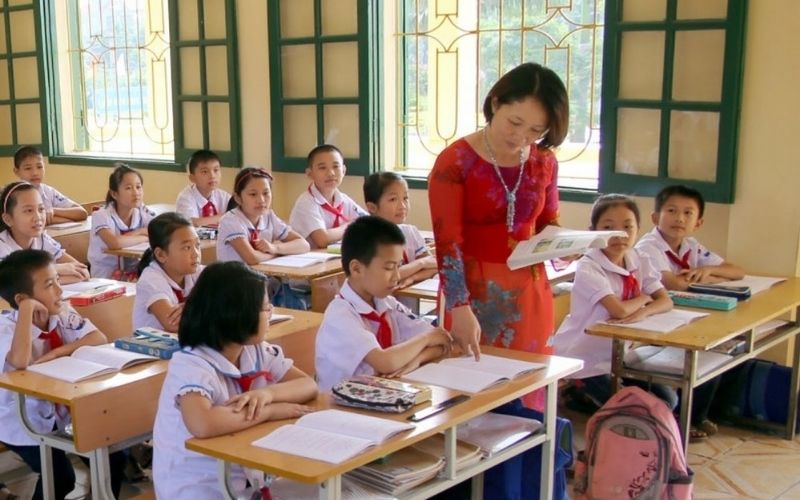 Đối tượng được tôn vinh bao gồm tất cả các thầy/cô giáo