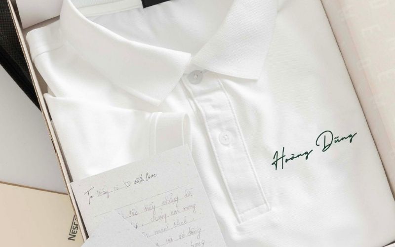 Áo polo là lựa chọn quà tặng 20 11 hoàn hảo trong tầm giá