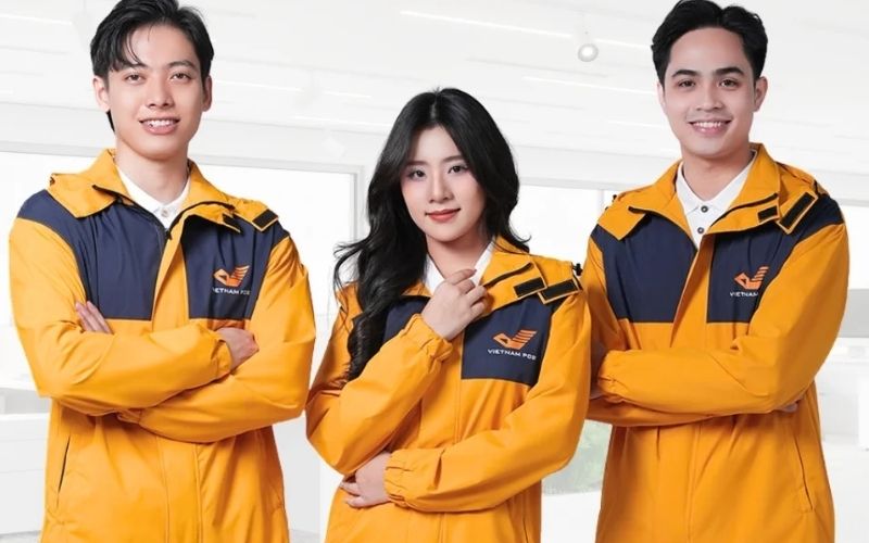 Áo khoác đồng phục giúp nhân viên bạn không cần suy nghĩ nên mặc gì