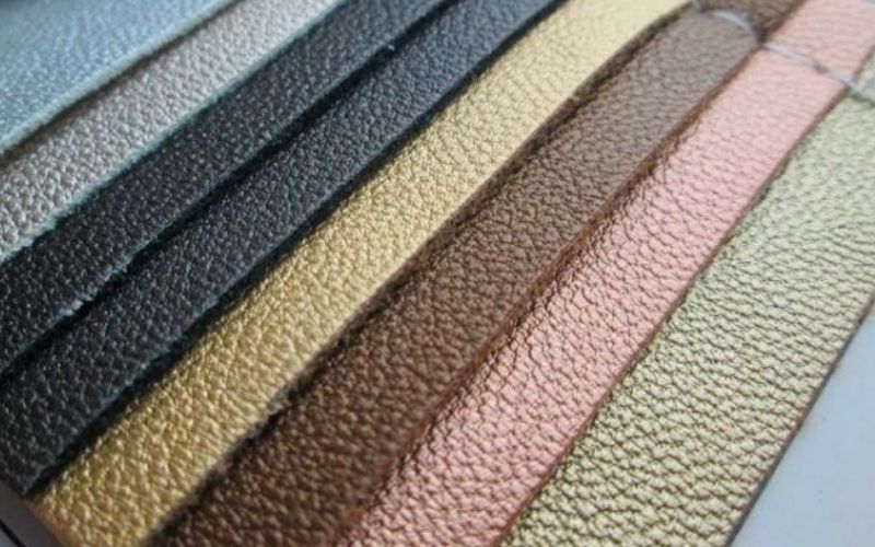 Chất liệu da chắn gió tuyệt đối và cực kỳ sành điệu