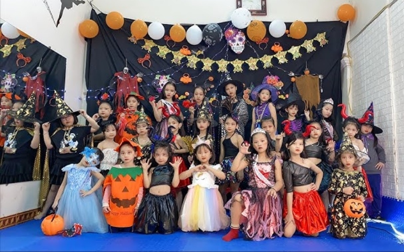 Bạn có thể tự làm halloween trang phục để có được bộ đồ độc nhất vô nhị