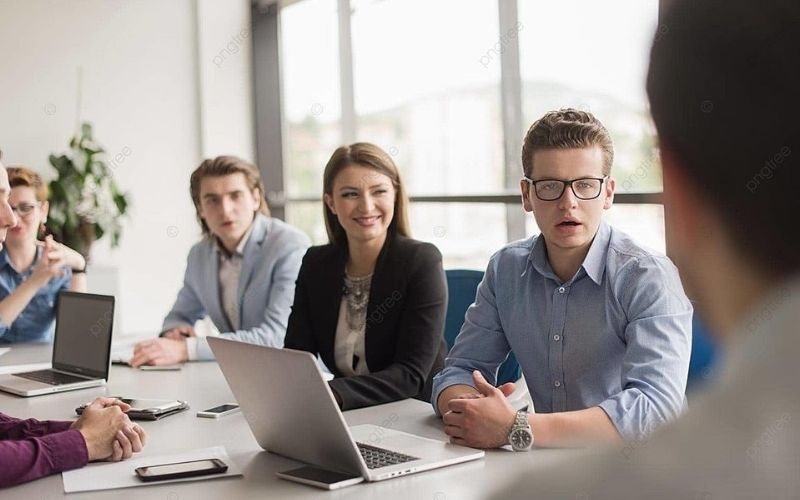 Kiểu dáng áo như sơ mi phù hợp cho văn phòng