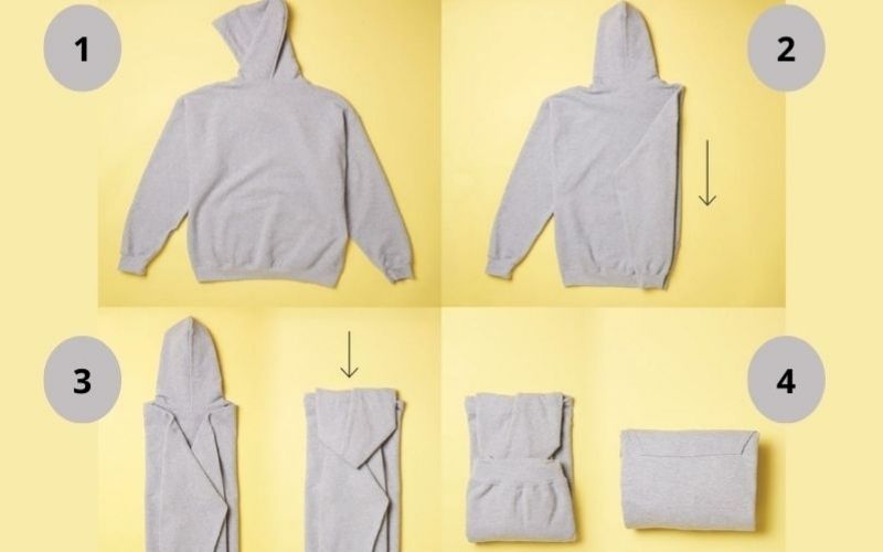 Bạn gấp ngược lên phía trên khoảng 1/3 chiều dài thân áo